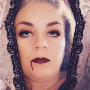 Meet your Posher, Brittainy